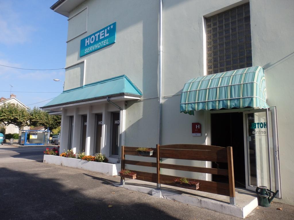 Servhotel Morestel Luaran gambar