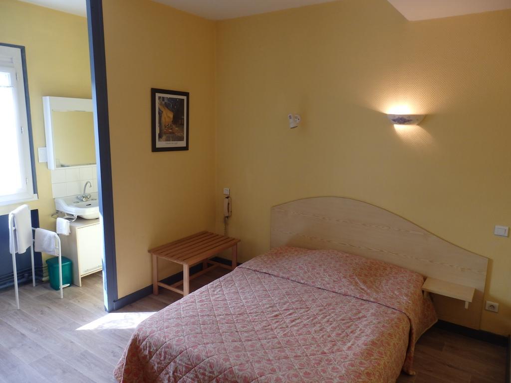 Servhotel Morestel Luaran gambar